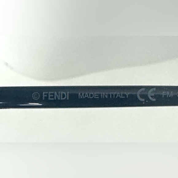 FENDI Sunglasses FF 0412/S 0807 90 Black Frame Grey Shaded Lenses 58mm BNWT - Picture 12 of 13